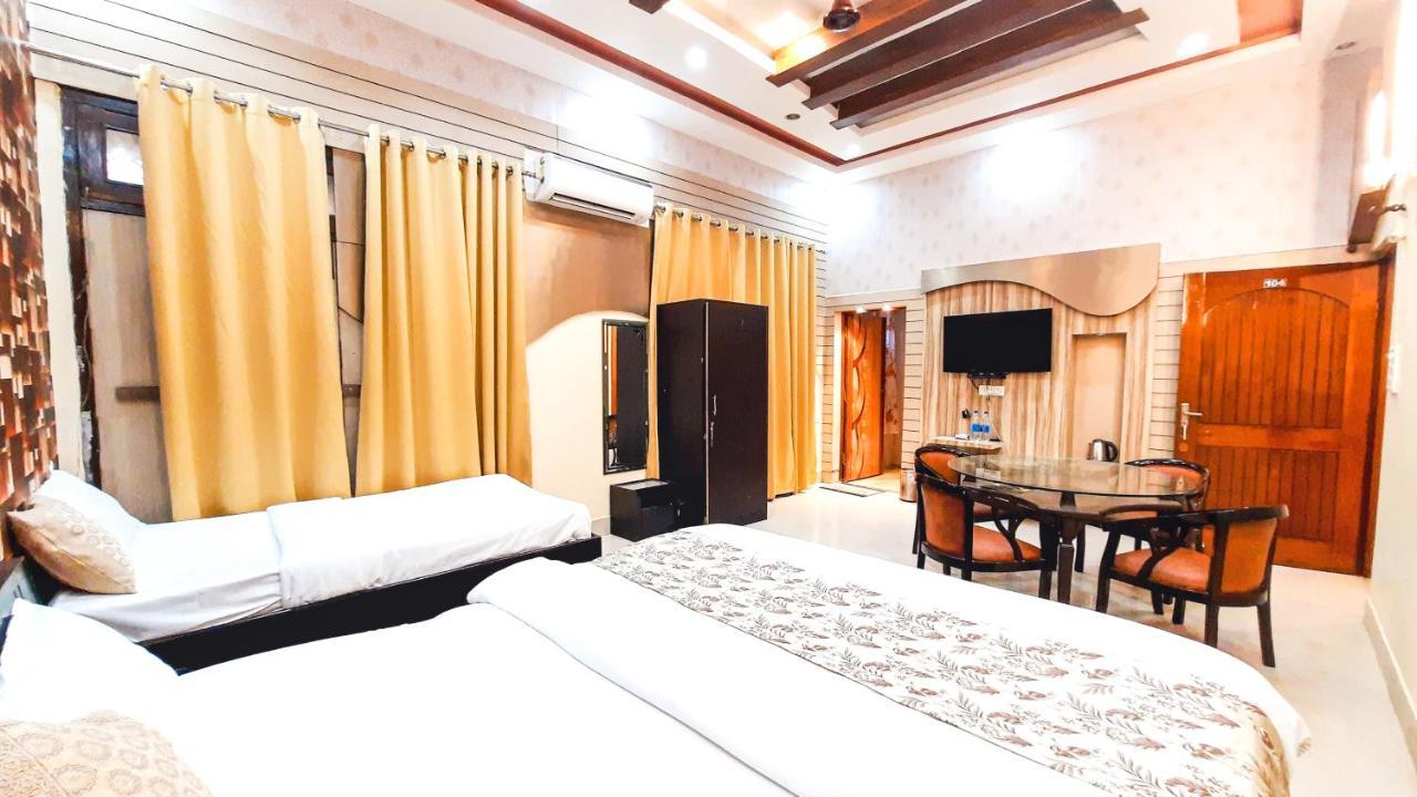 ורנאסי Hotel Rajyashree Palace מראה חיצוני תמונה